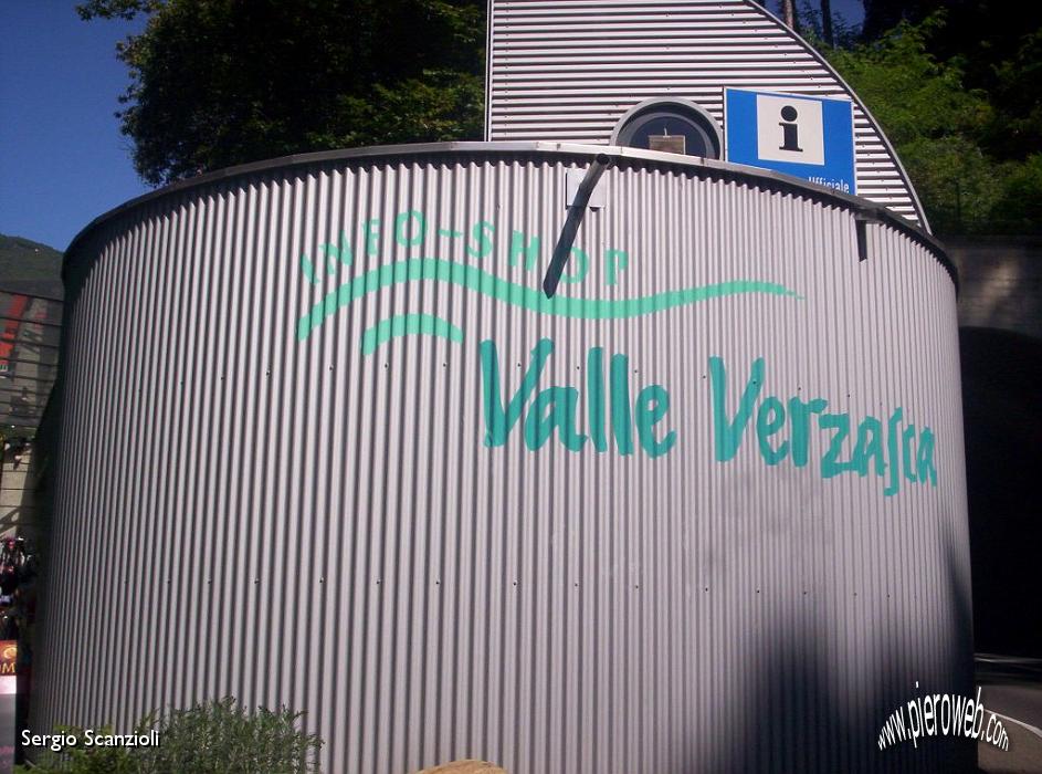 01 Val Verzasca.jpg